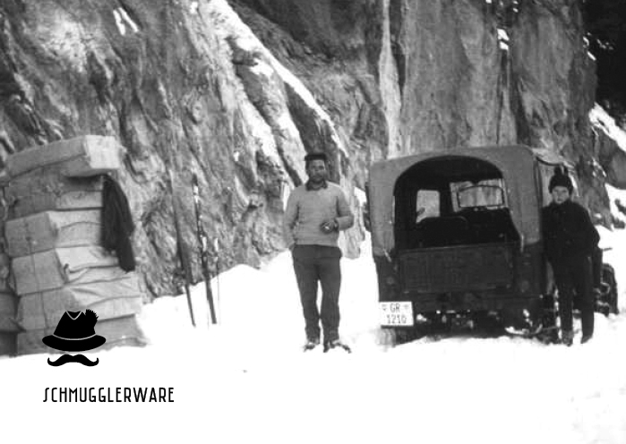 Postkarten mit verschiedenen Schmuggler-Motiven von Kuntrawant